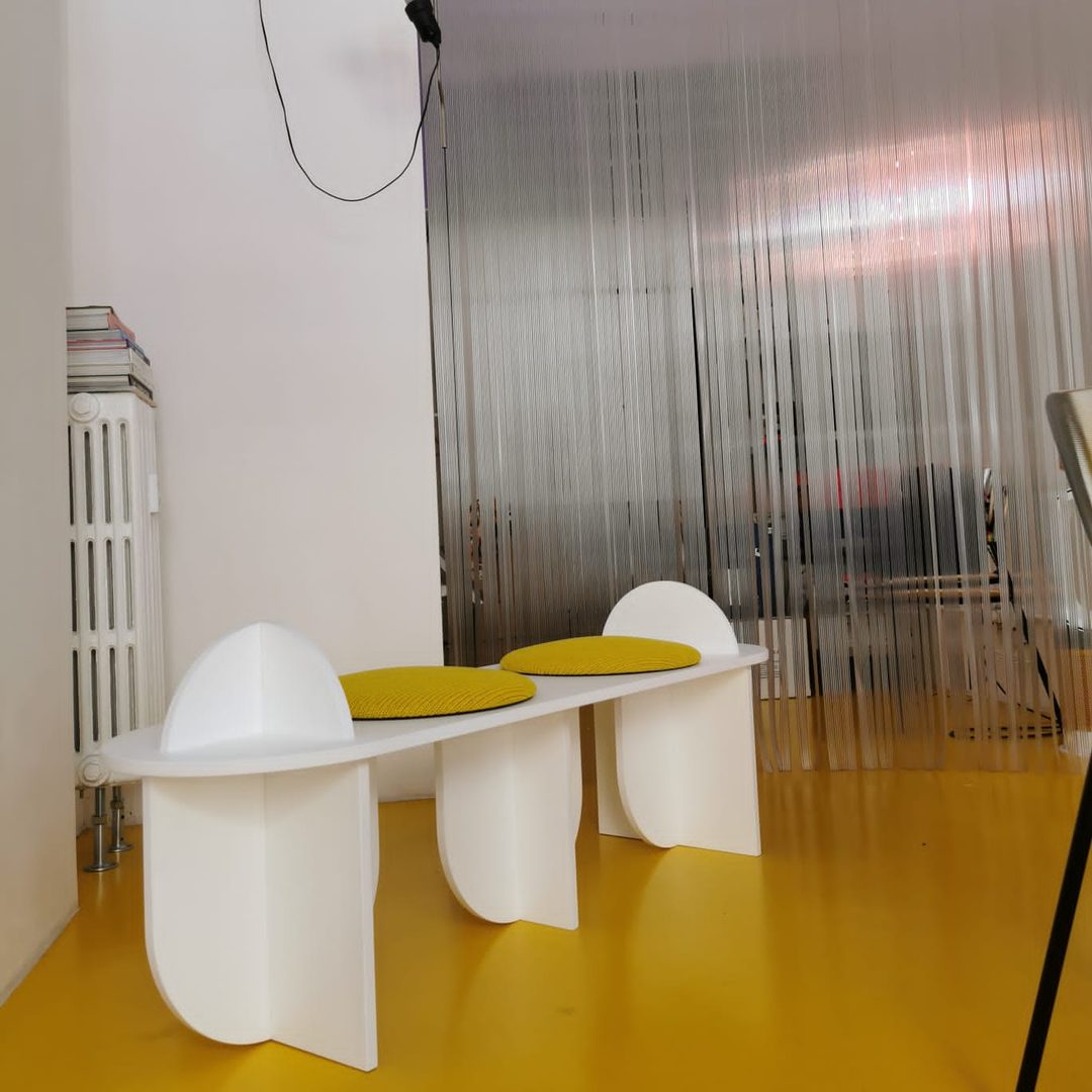 Bench, Gnambox edition